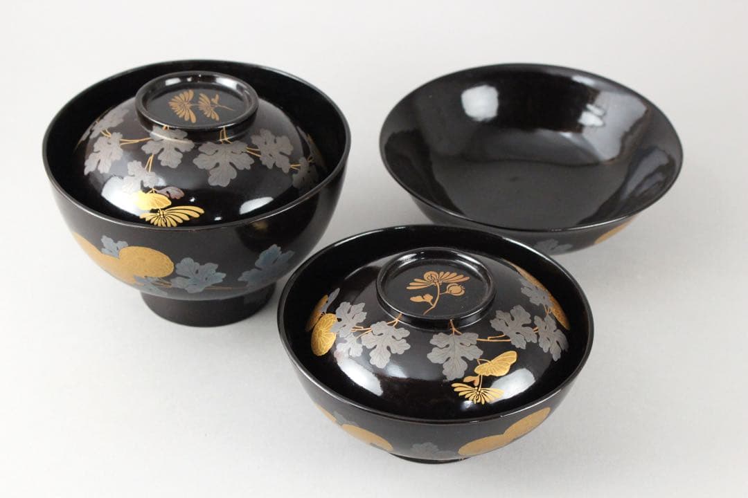 No5543 黒漆菊花金銀蒔絵　お櫃　杓子　椀　5点セット　送料無料