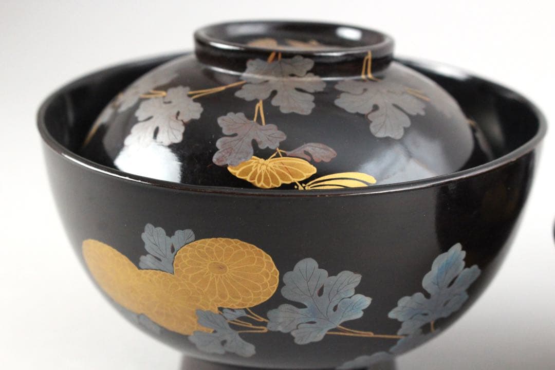 No5543 黒漆菊花金銀蒔絵　お櫃　杓子　椀　5点セット　送料無料