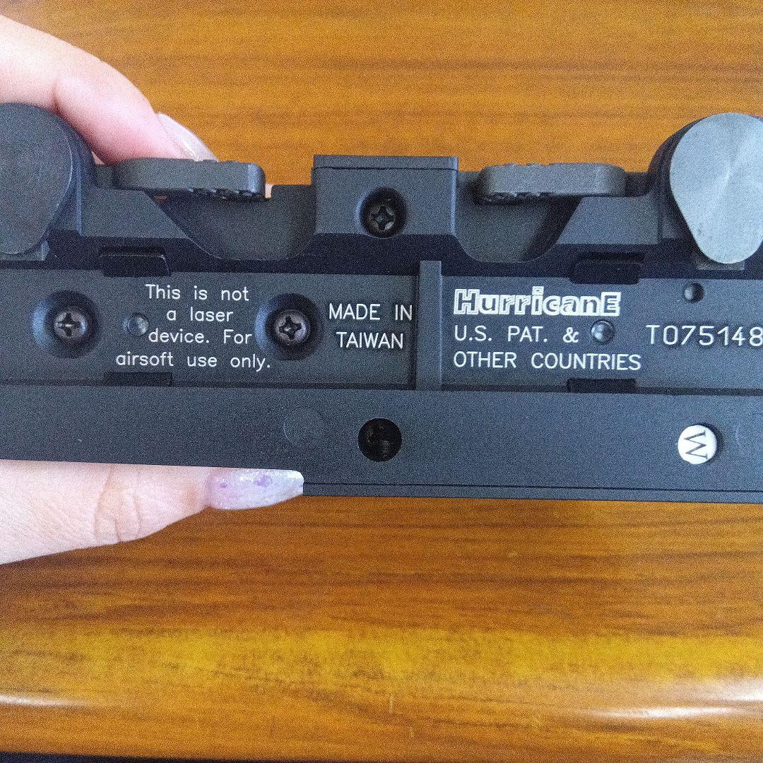 HurricanE製　EOTech 553タイプ　ホロサイト　ドットサイト