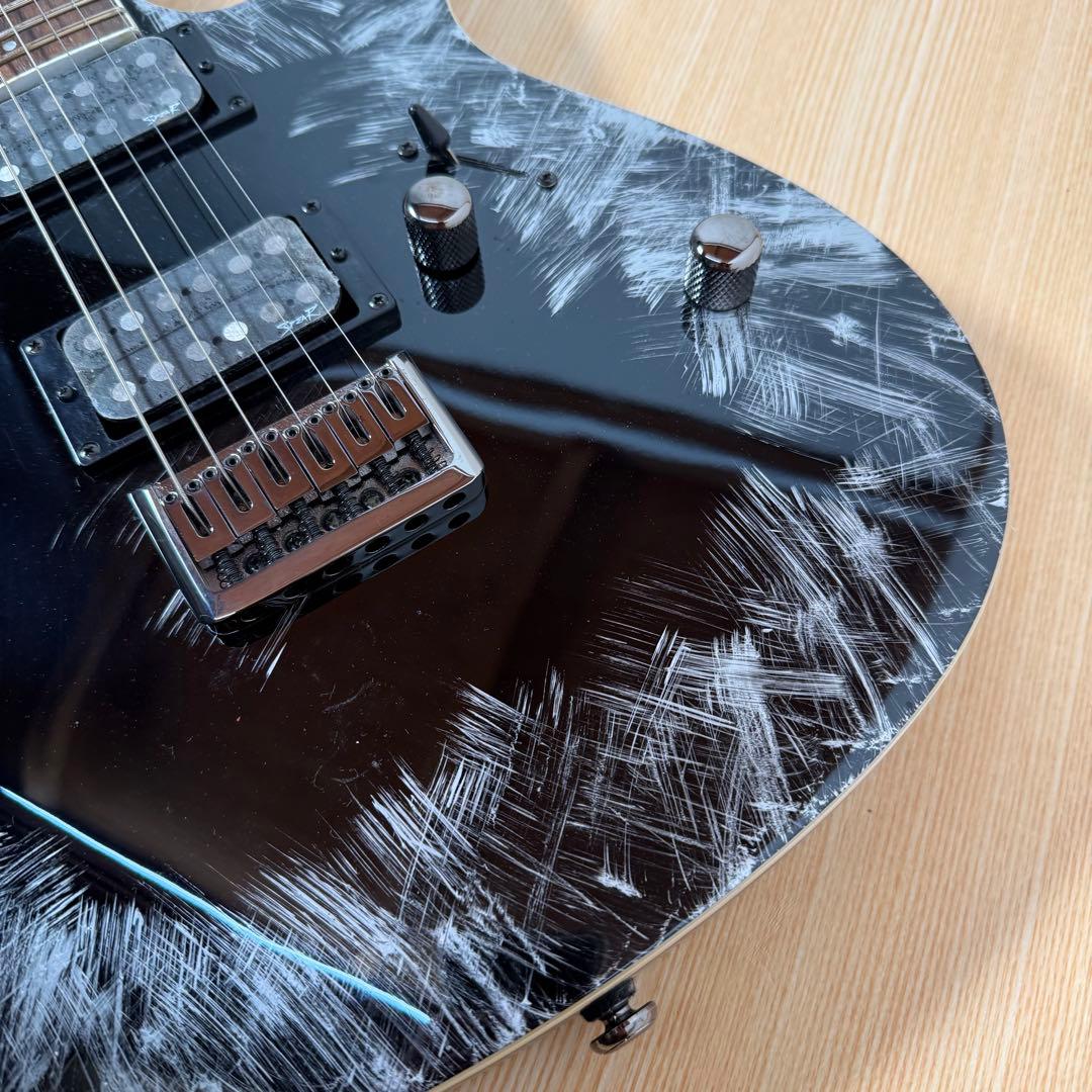 SPEAR GUITARS エレキギター　6 弦ギター