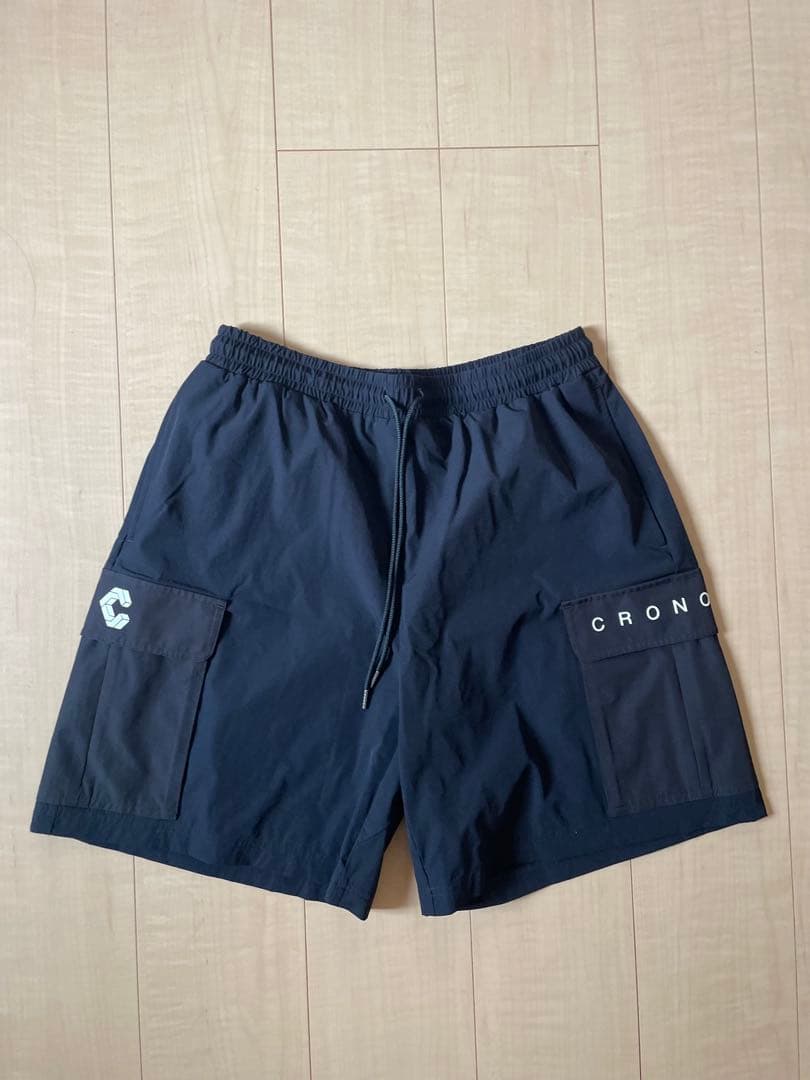 美品　CRONOS クロノス　ショートパンツ　ブラック