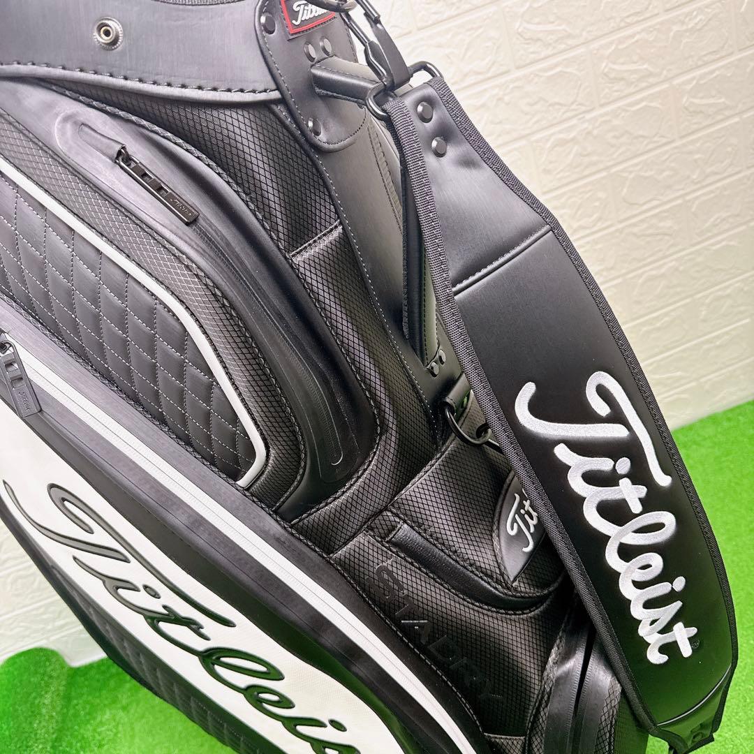 美品☆タイトリスト プレミアム キャディバッグ 2023年 ツアーモデル 防水