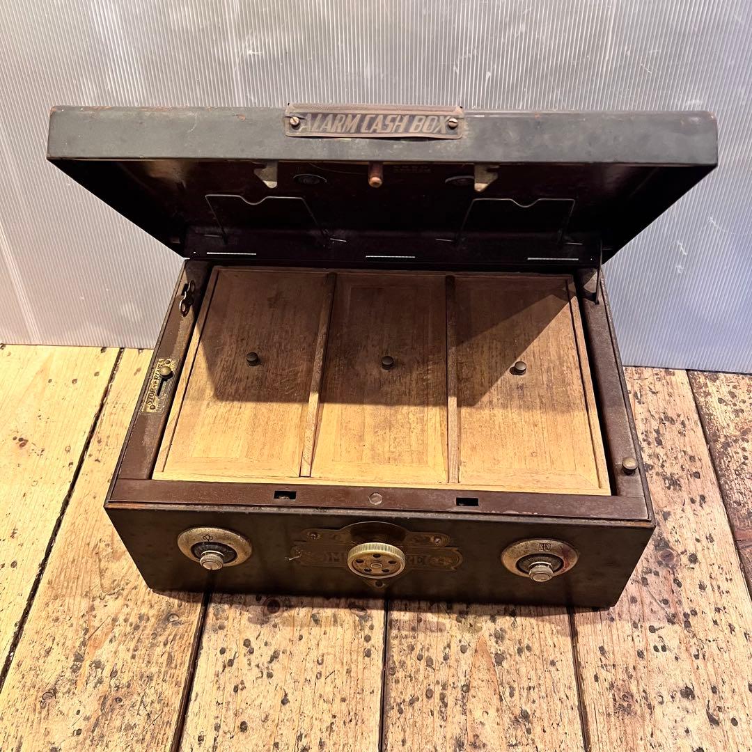 手提げ金庫 スチールキャッシュボックス レトロ ヴィンテージ アンティーク 昭和