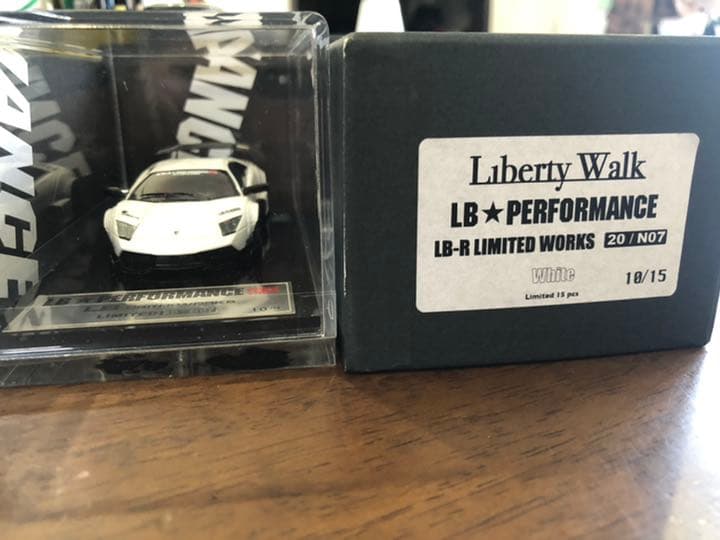 幻級1/43 20/N07 世界限定20台リバティーランボルギーニムルシエラゴ