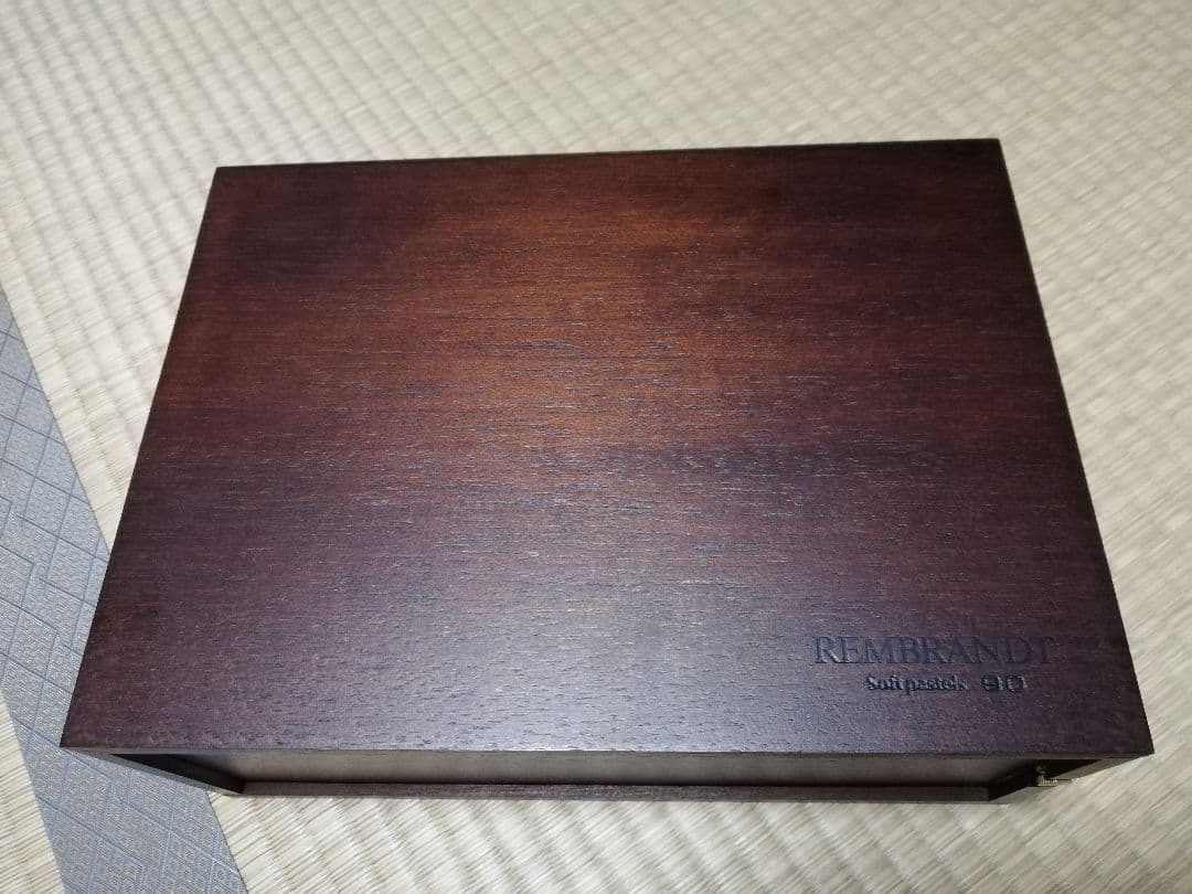 REMBRANDT レンブラントソフトパステル90色セット(人物画用木箱入り)
