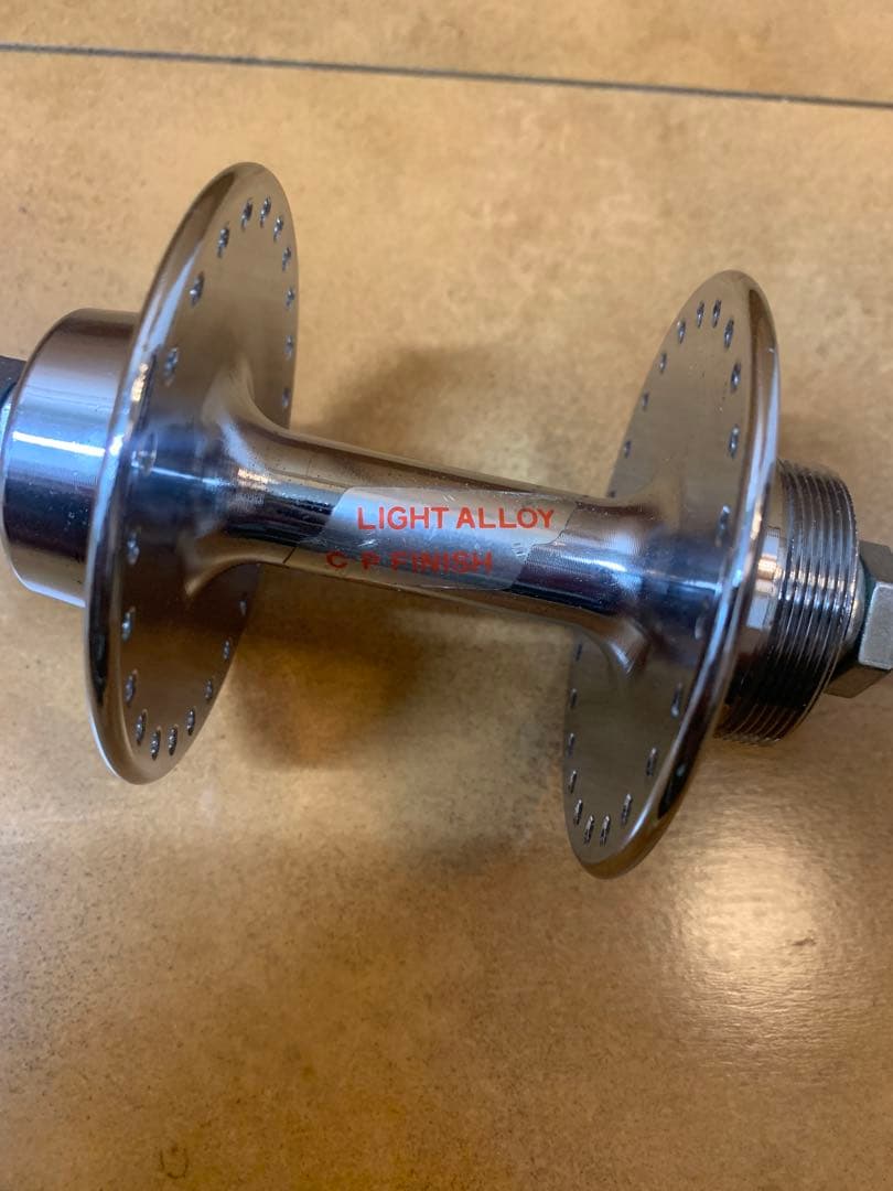 【新品未使用】SUZUE スズエ　BMX ラージフランジ　ハブ 3/8 HP48