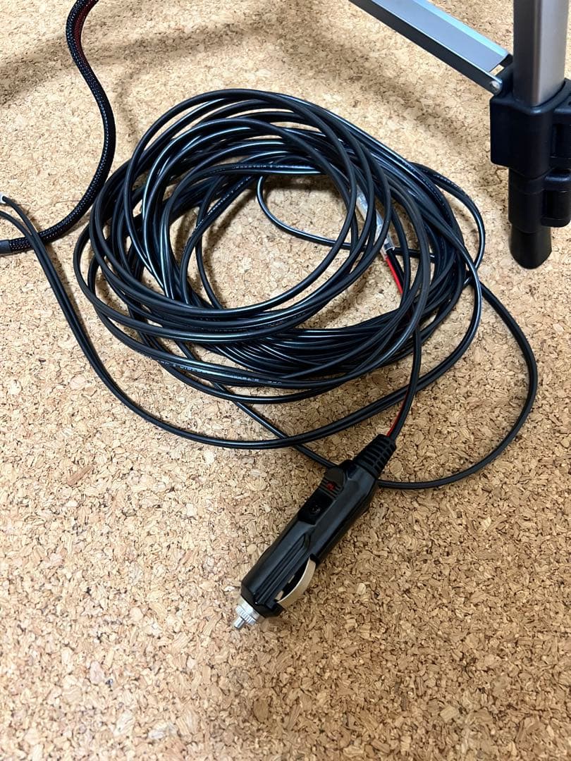 灯火採集　三脚型　ライトトラップ　HID55w 紫外線放出加工済