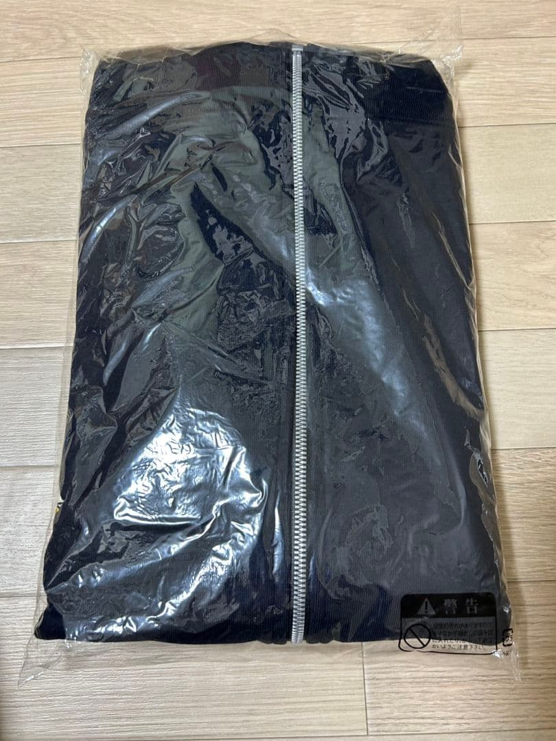 あらき D&T ジップアップトレーナー