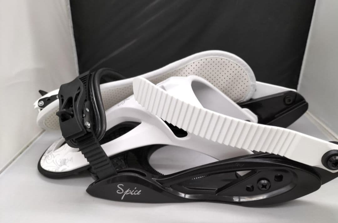 未使用 spice スノーボード バインディング MLサイズ ブラック ホワイト