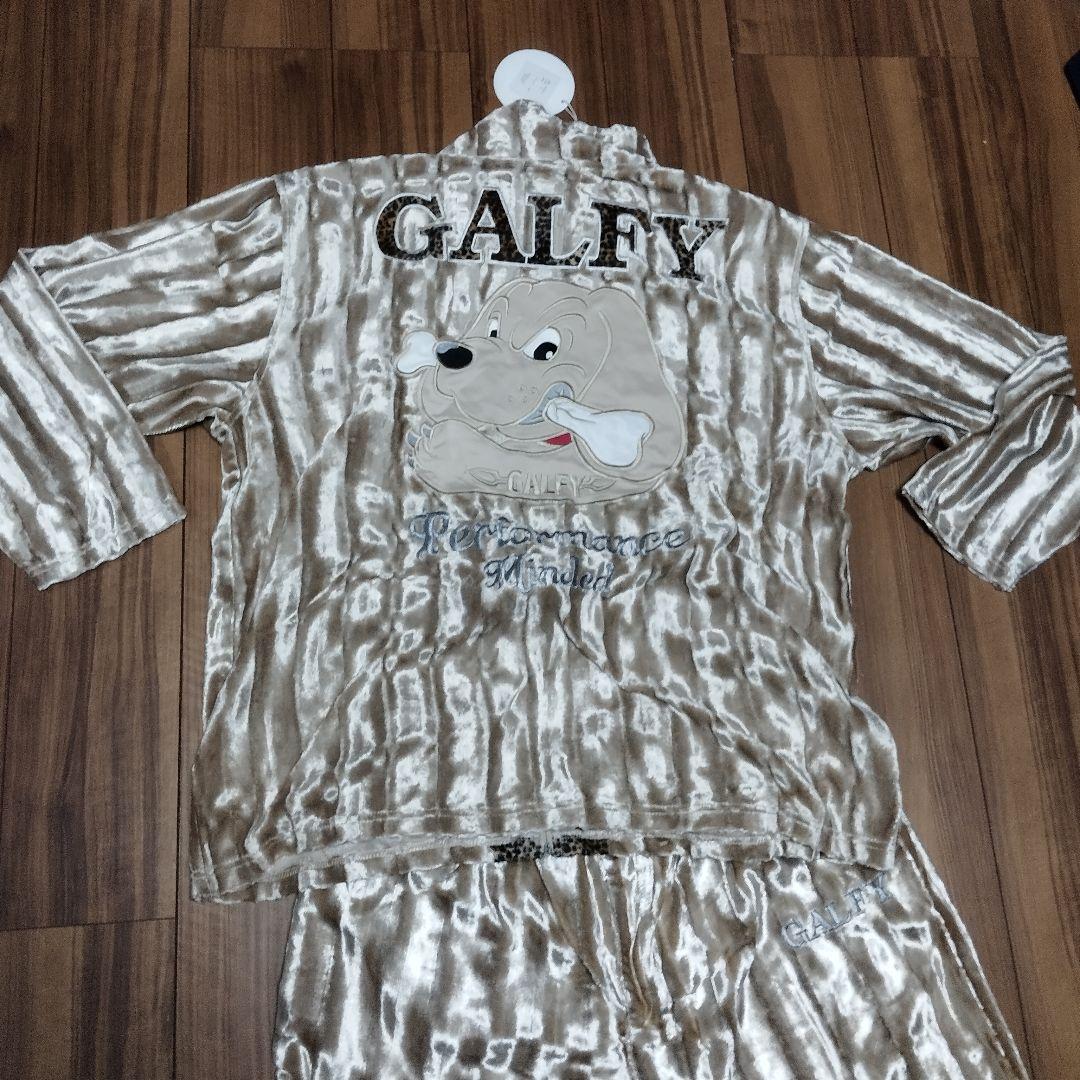 新品　ガルフィー　セットアップ　3L