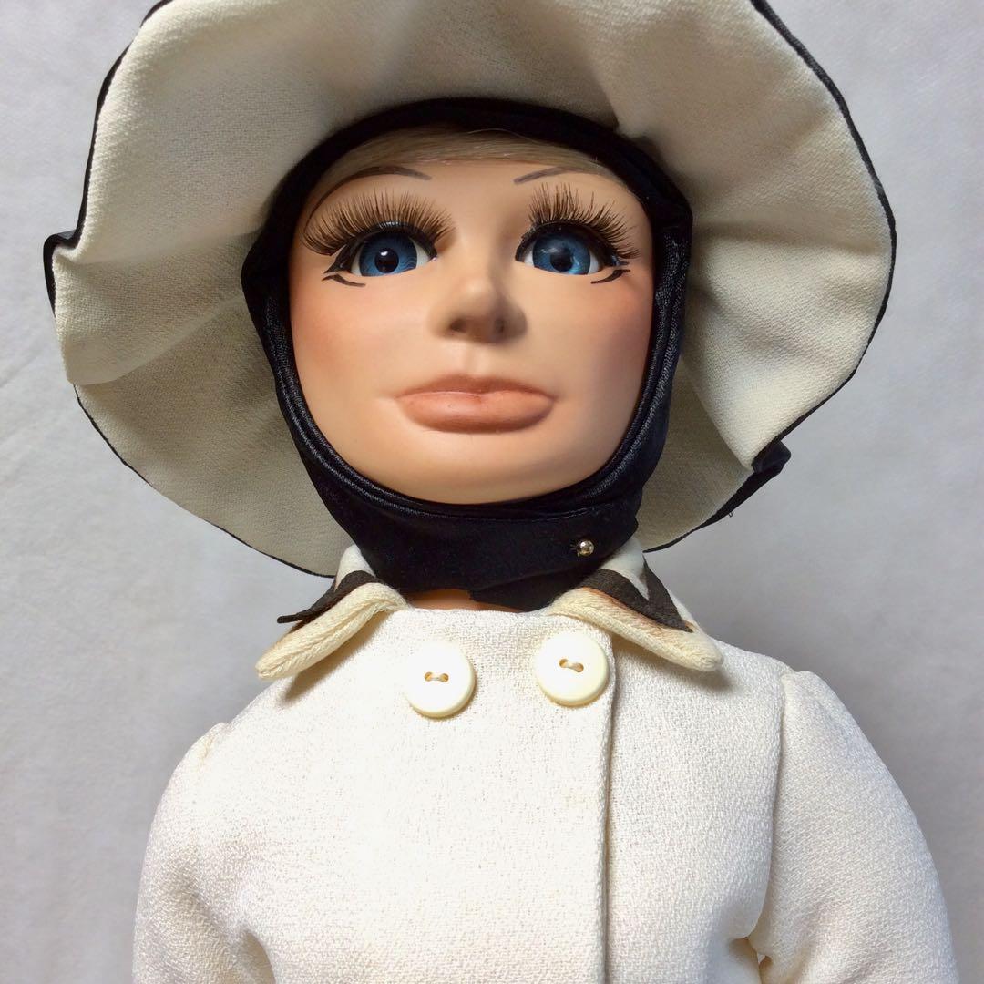 Thunderbirds Lady Penelope ポーセリン人形　No.91