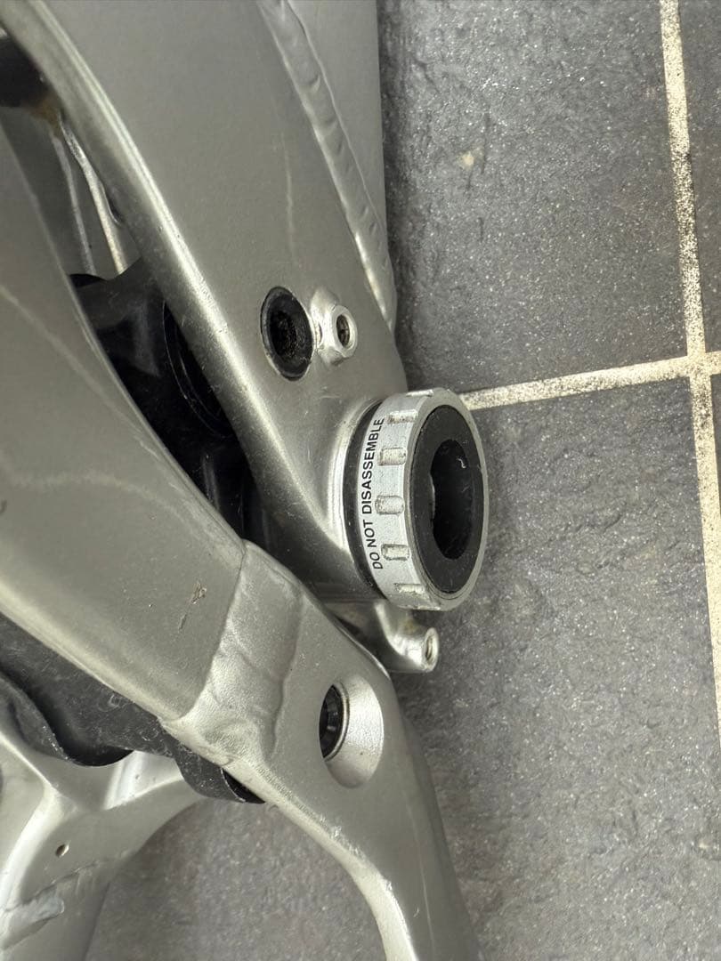 Santa Cruz Bronson V3 AL 2019 M シルバー送料込み