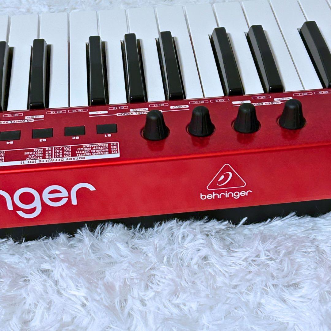 【美品】BEHRINGER ベリンガー UMX610 MIDIキーボード 動作品