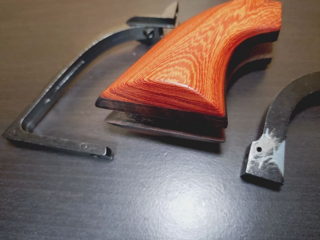 タナカ　コルトSAA　木製グリップ・トリガーガードセット