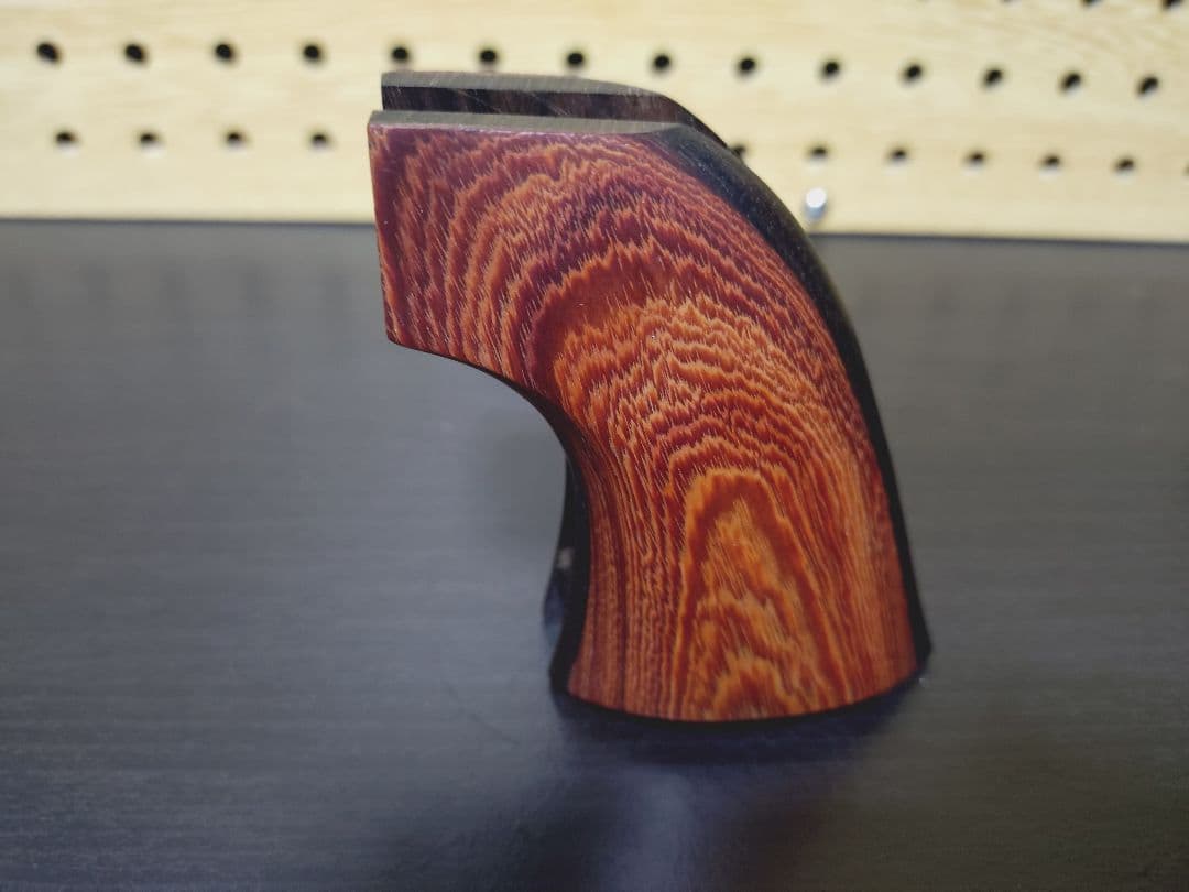 タナカ　コルトSAA　木製グリップ・トリガーガードセット