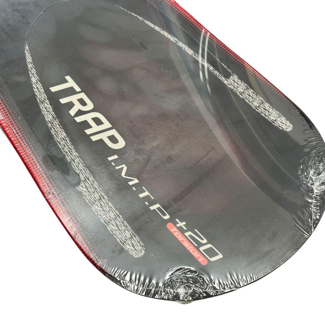 【新品未使用】kissmark REAL TRAP 160cm スノーボード