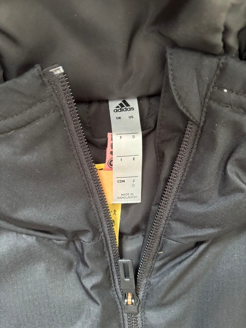 アディダスベンチコート Oサイズcondivo18