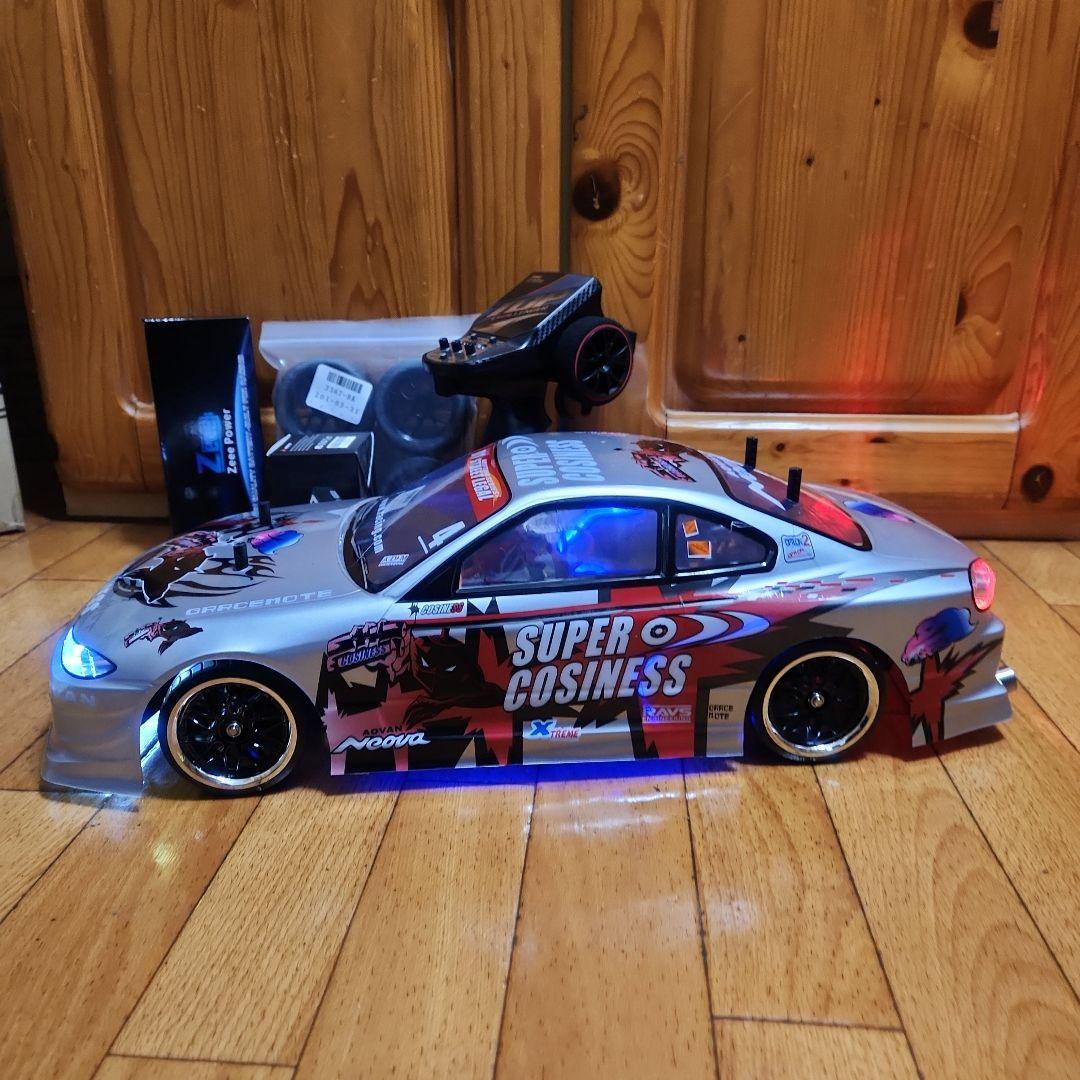■■専用■タミヤ ドリフト ラジコン フルセット　TT02 ド派手　15　ボディ