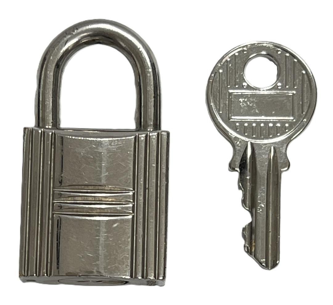 エルメス カデナ＆キー パドロック No.110 SV 中古品 (100085)