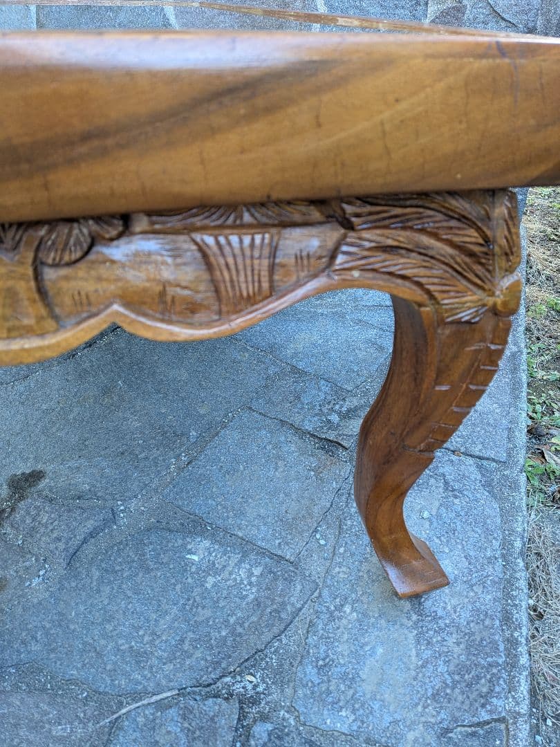 アジアンスタイル 木製彫刻テーブル ガラス天板付き