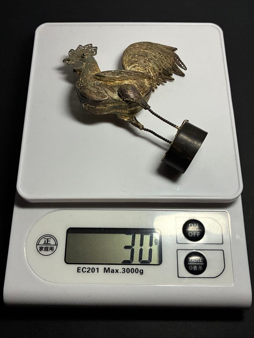 昭和期 純銀製 鶏置物｜繊細細工の逸品｜縁起物・オブジェ・銀工芸