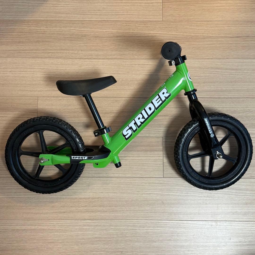 ストライダー 12インチ グリーン Sportモデル
