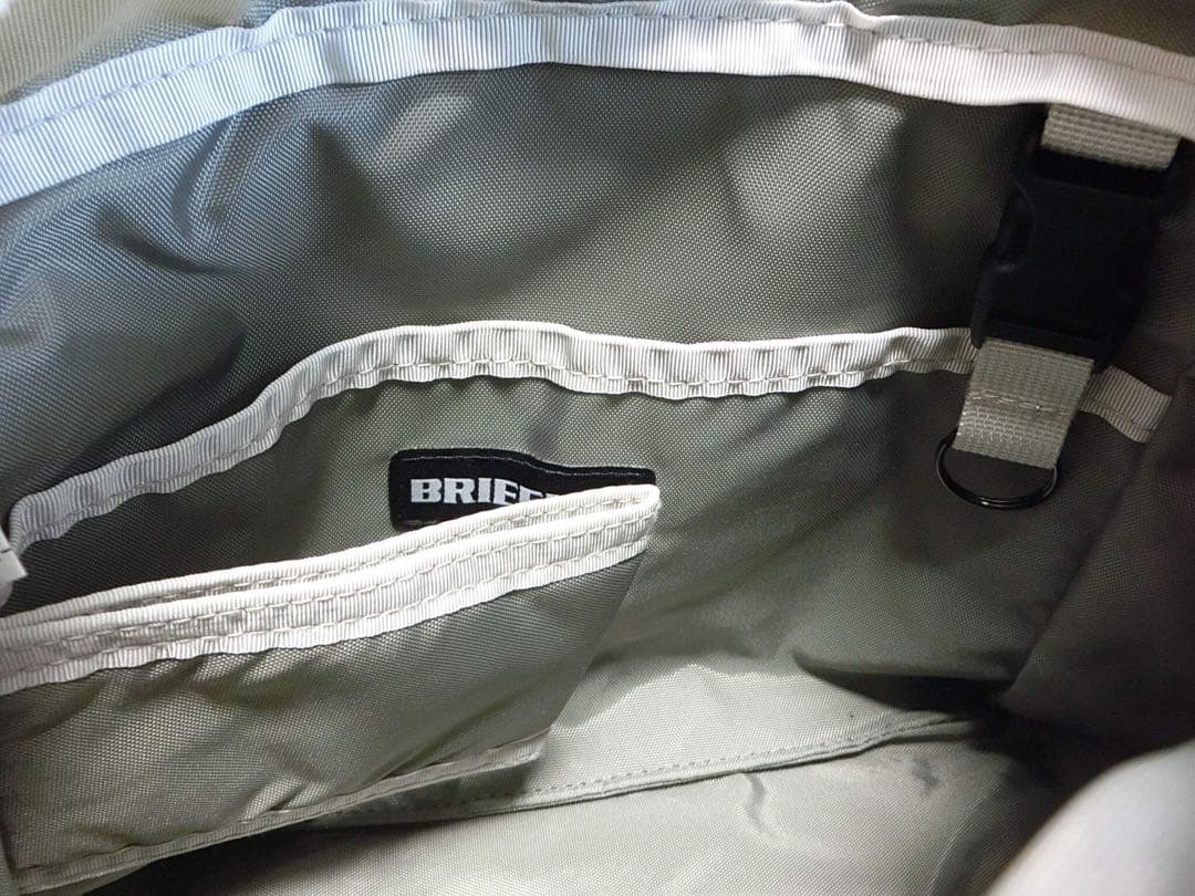 限定品 BRIEFING ブリーフィング　オレンジのカートバッグ ラウンドバッグ