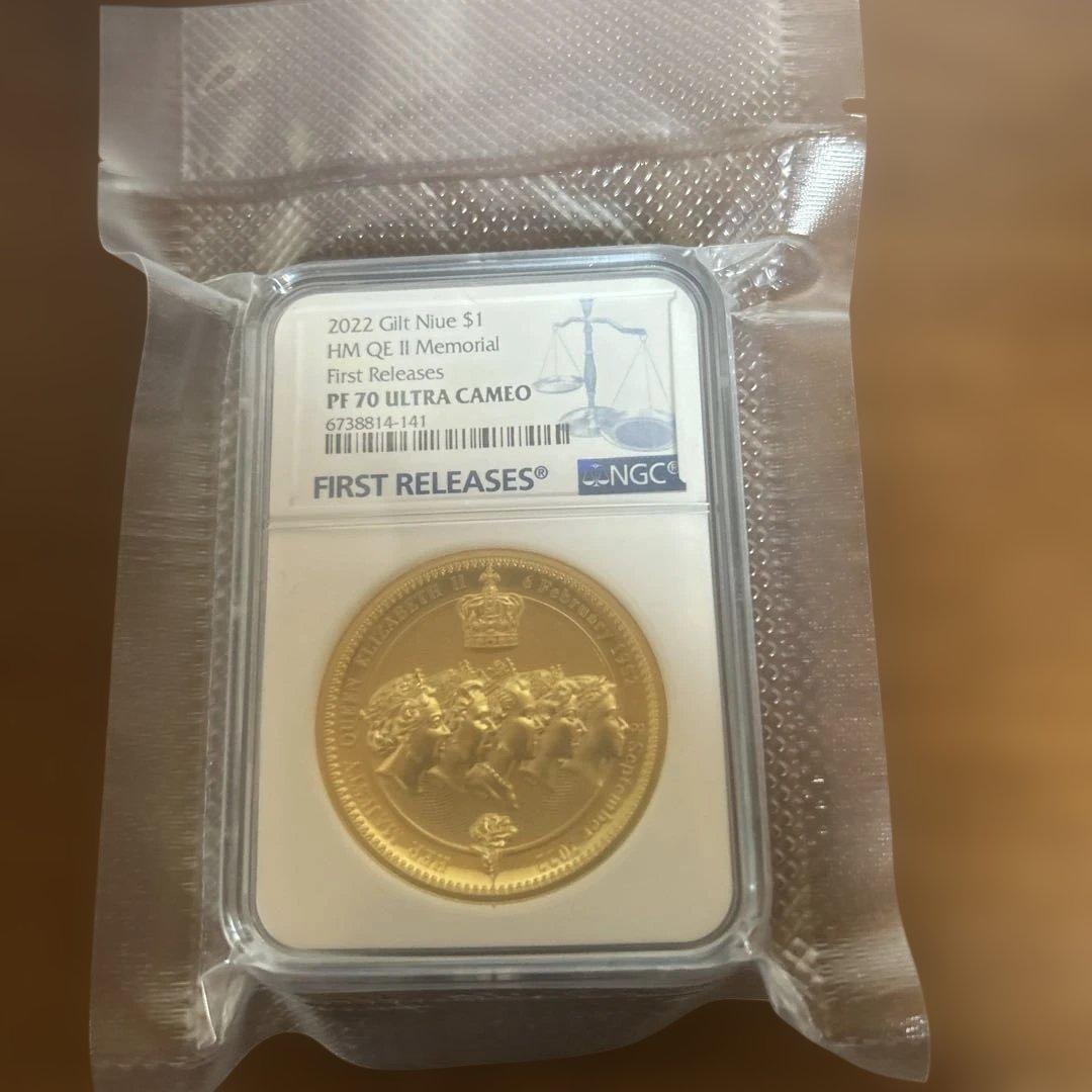 2022年 ニウエ 1ドル金メッキ銅貨　エリザベス2世追憶記念