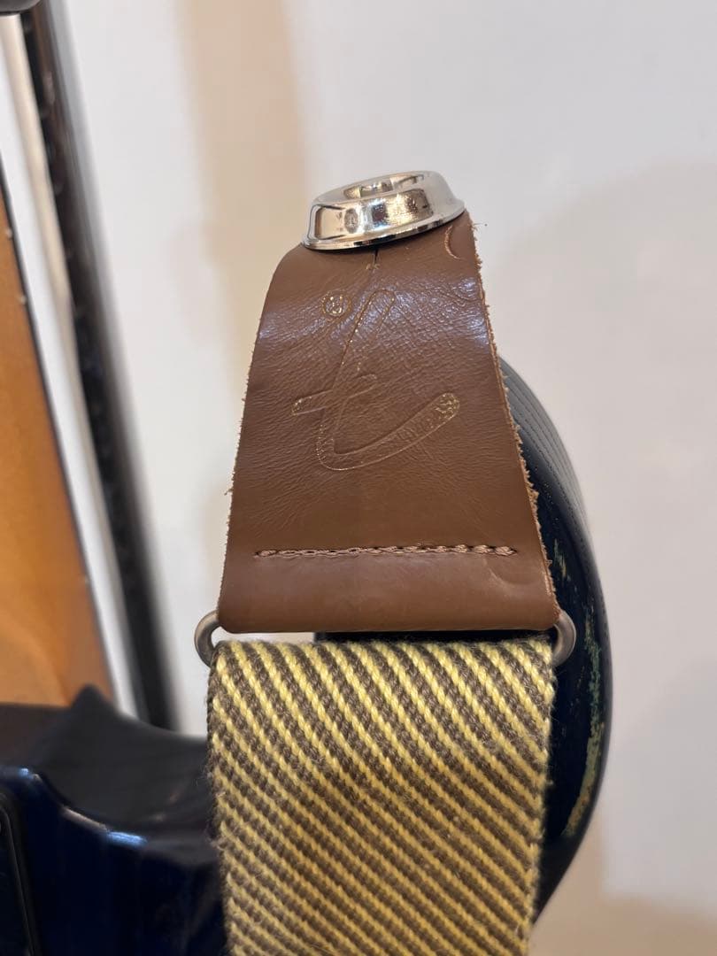 Bacchus Wl-003 濃青ジャズベタイプ　バッカス　４弦ベース木目癖強