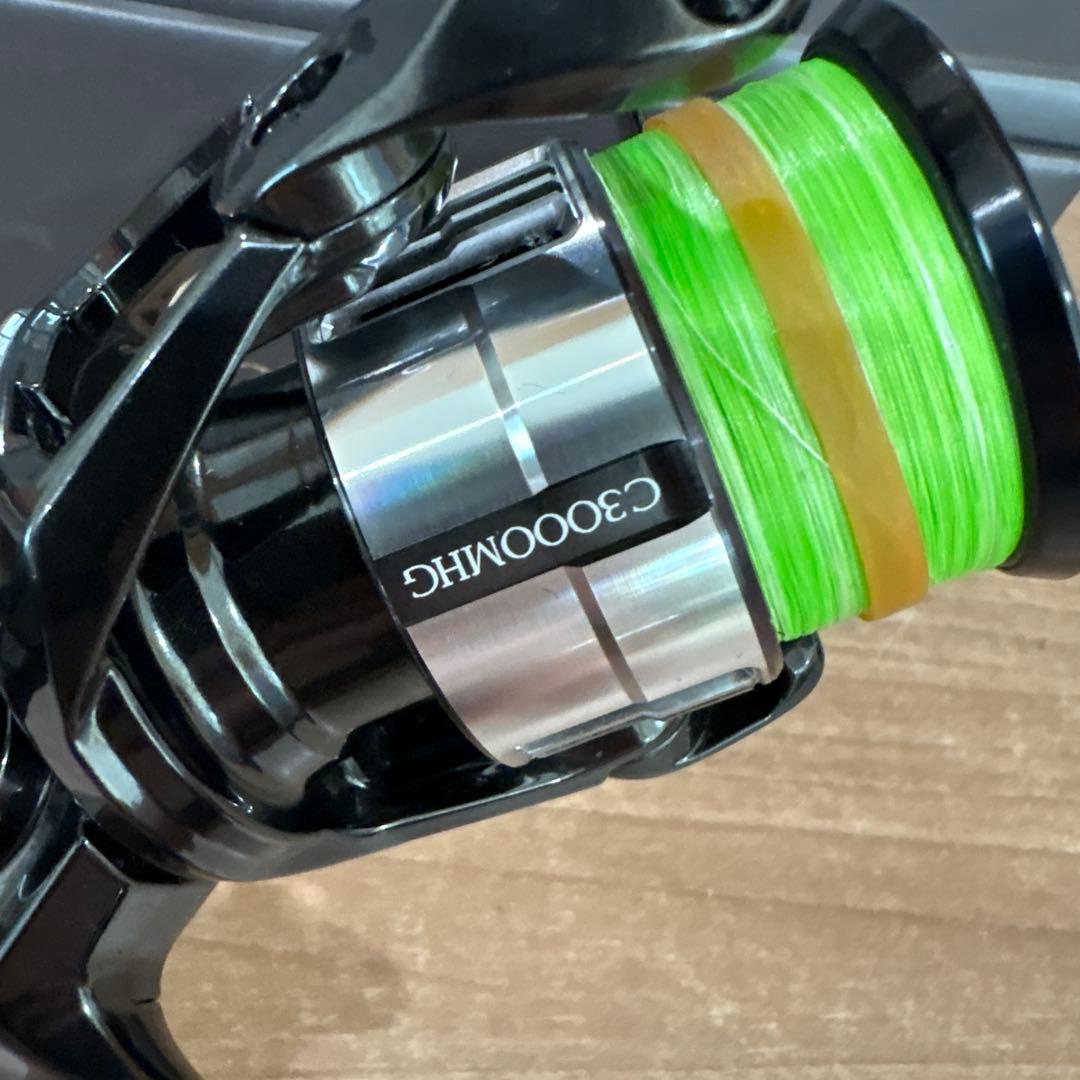 シマノ 23Vanquish C3000MHG 2500S替えスプール付き