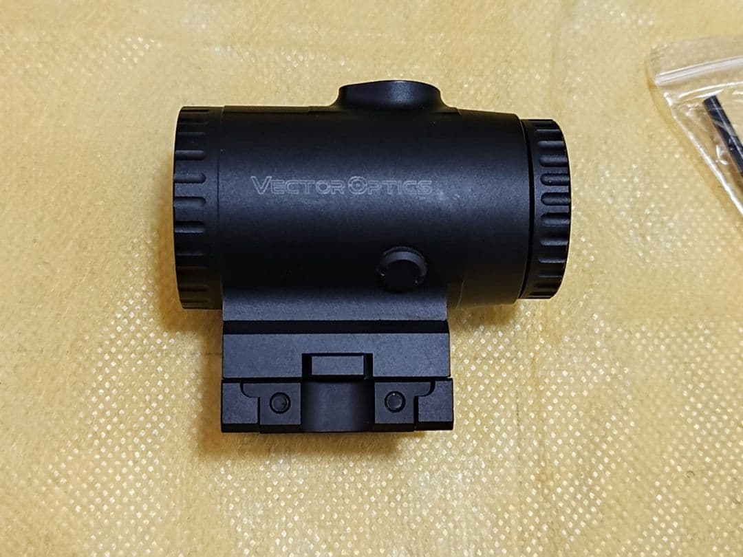 【新品】ベクターオプティクス パラゴン 3倍マグニファイア ブースター