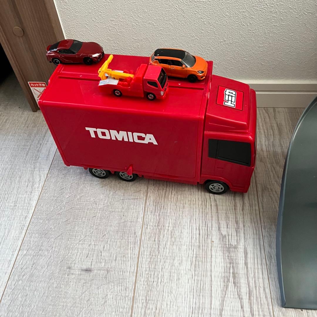 はじめてトミカ　ちゅうしゃじょうセット　2WAY PARKING まとめ売り