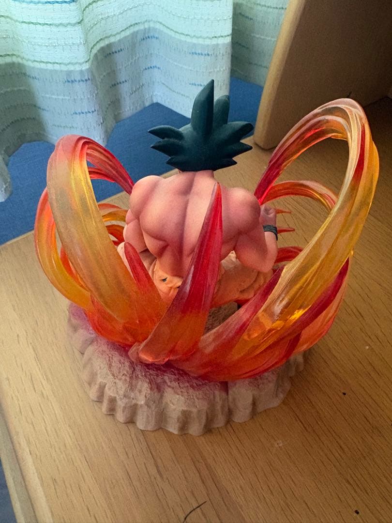 ドラゴンボール 孫悟空 フィギュア 炎エフェクト