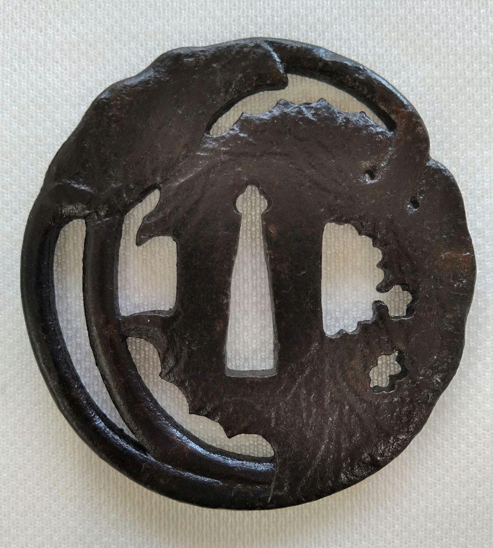 在銘　信家　蕗の葉　鐔　変わり形　蓮　蕗　鐔　刀装具　時代武具　日本刀　居合