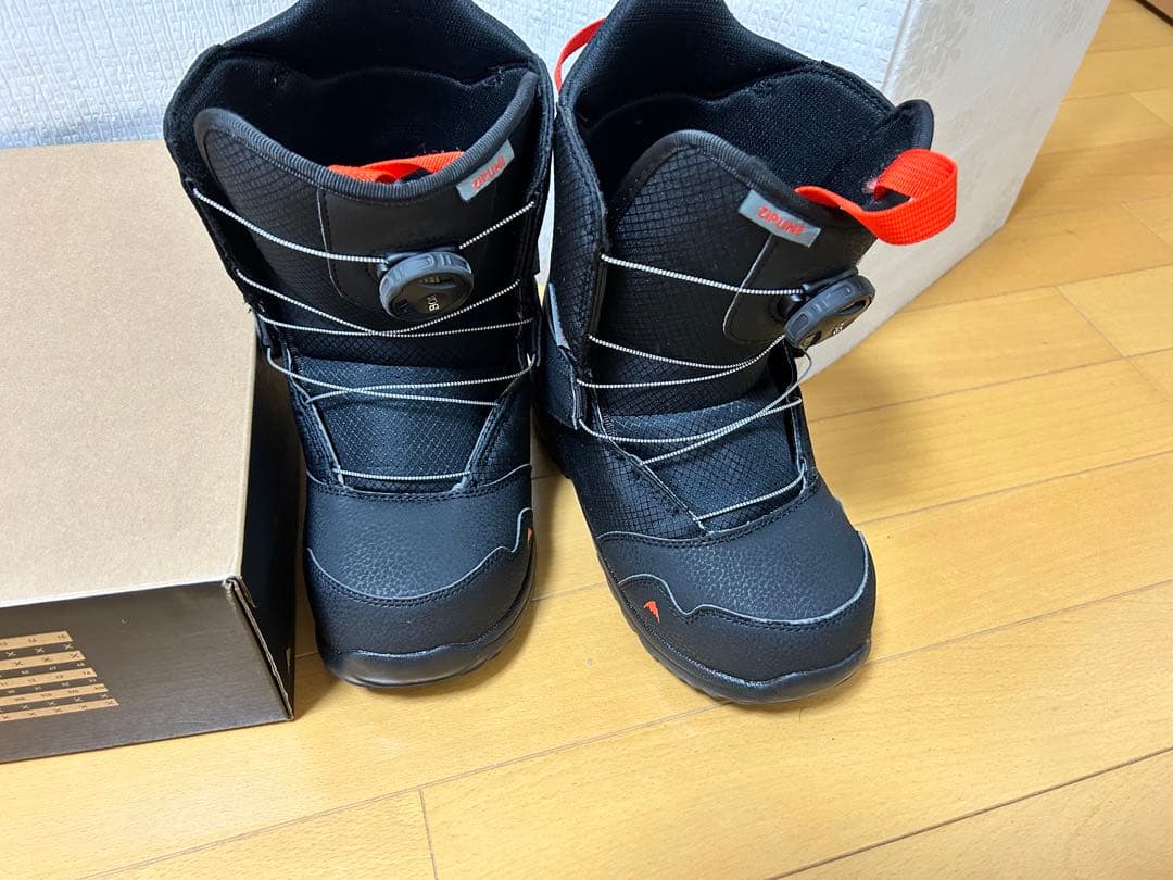 バートン　ジュニアスノーボードブーツ美品ZIPLINE BOA 22センチ