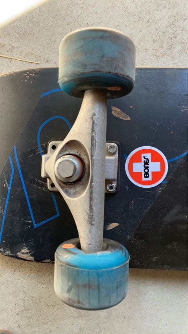 カーバースケートボード