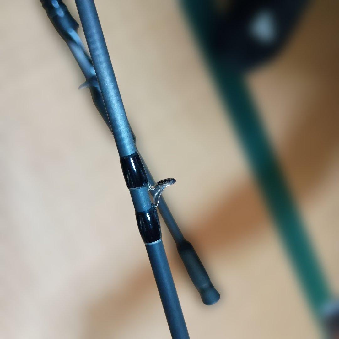 UNEXPLORED バスロッド カーボン製 ロッドケース付き　ジャンク品