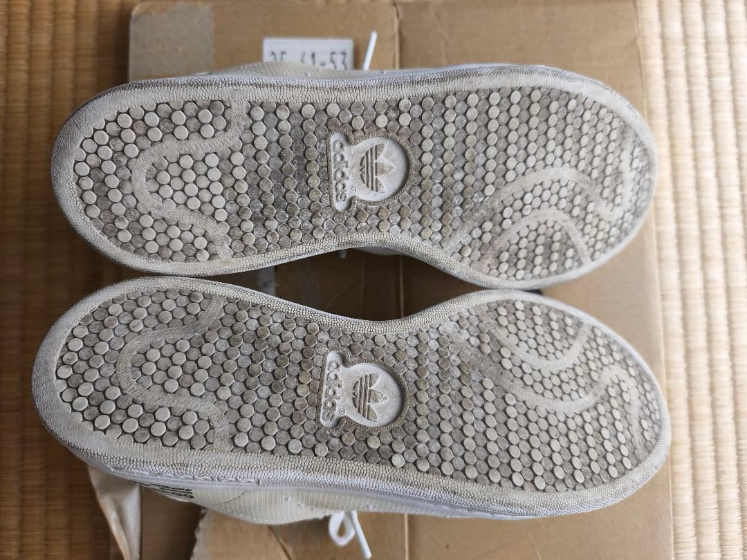 アディダス　スタンスミスゴアテックス