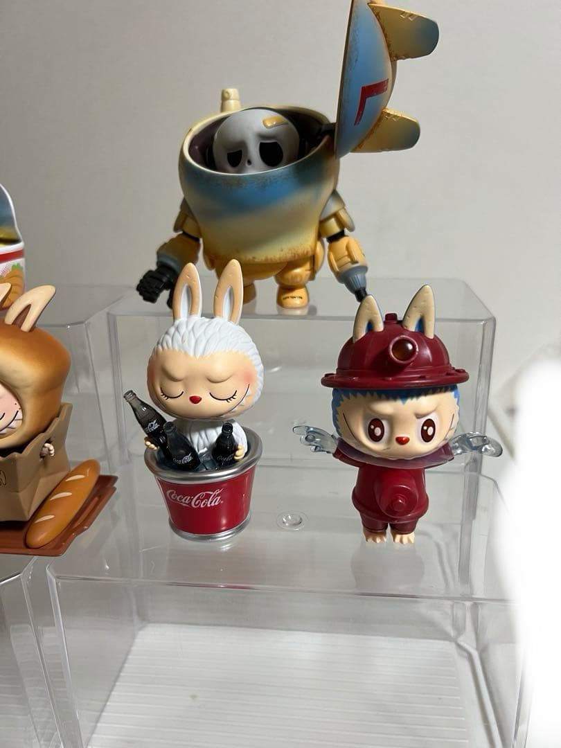 ラブブ、コカ・コーラ、Cap Noodles、Ma.K. ポップマートフィギュア