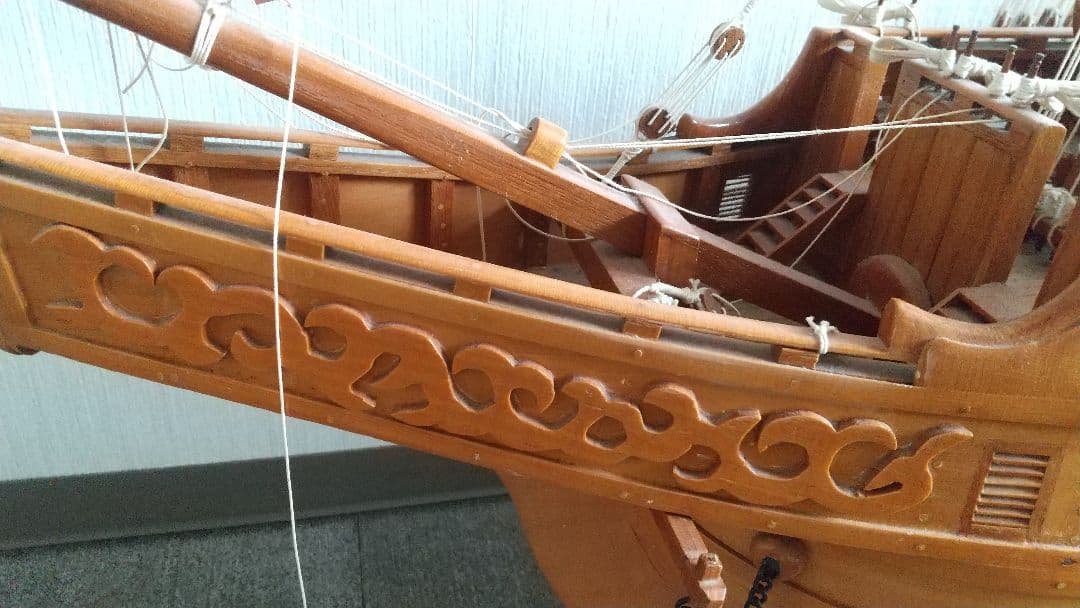 【直接引き渡し限定】特大　希少　木製の大きな船のオブジェ