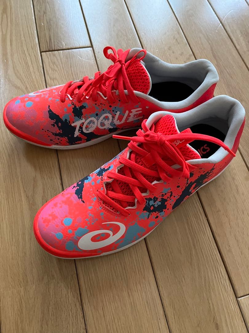 1度のみ使用　アシックス　TOQUE フットサルシューズ　27.5