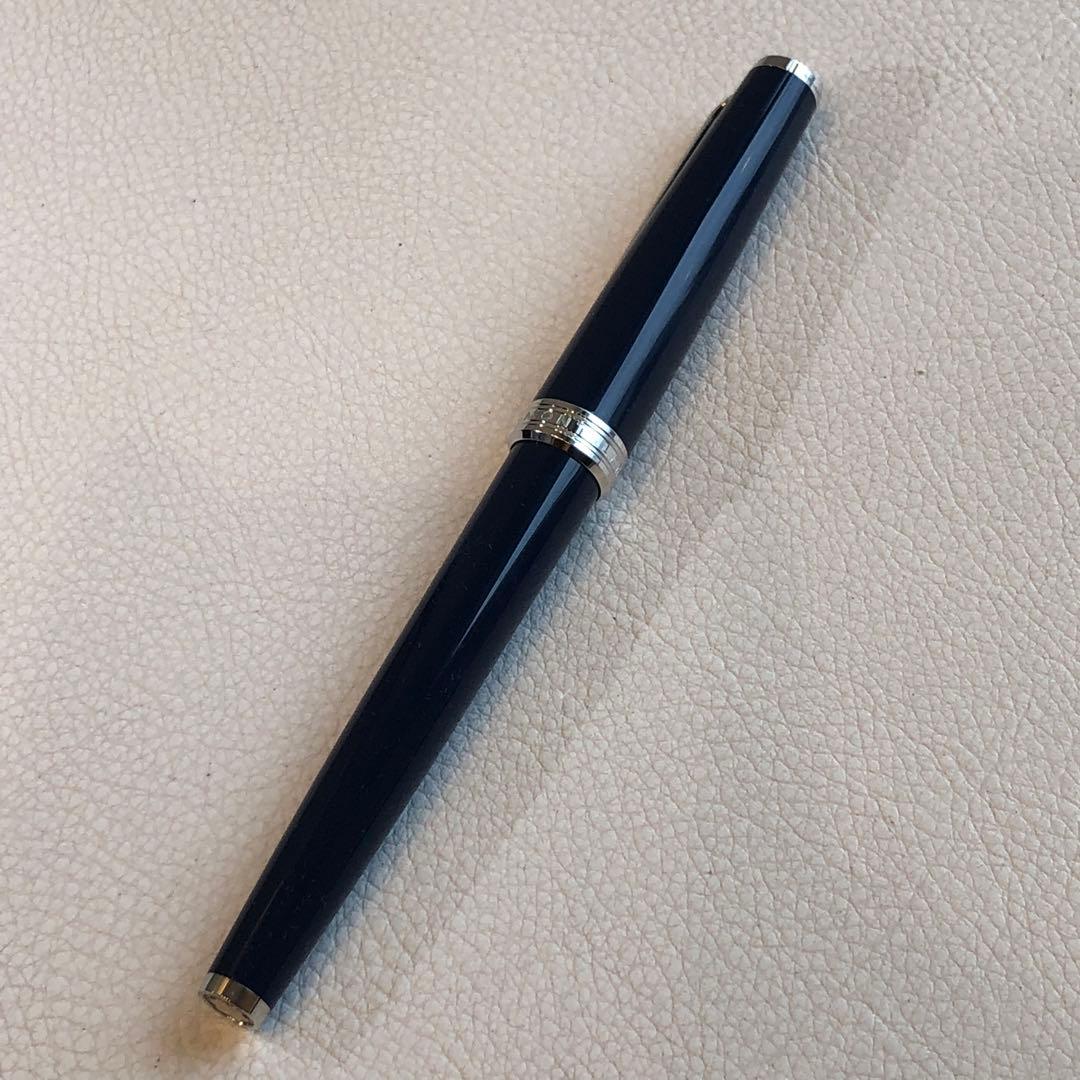 Montblanc ネイビー ボールペンとカードケース　11R2510