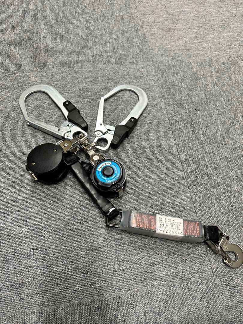 リールタイ　墜落制止用器具　安全帯　ショックアブソーバ