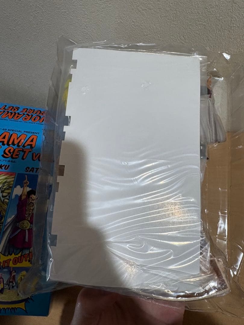 ドラゴンボールZ DVD購入特典 ジオラマフィギュア 孫悟空 サタン 魔人ブウ