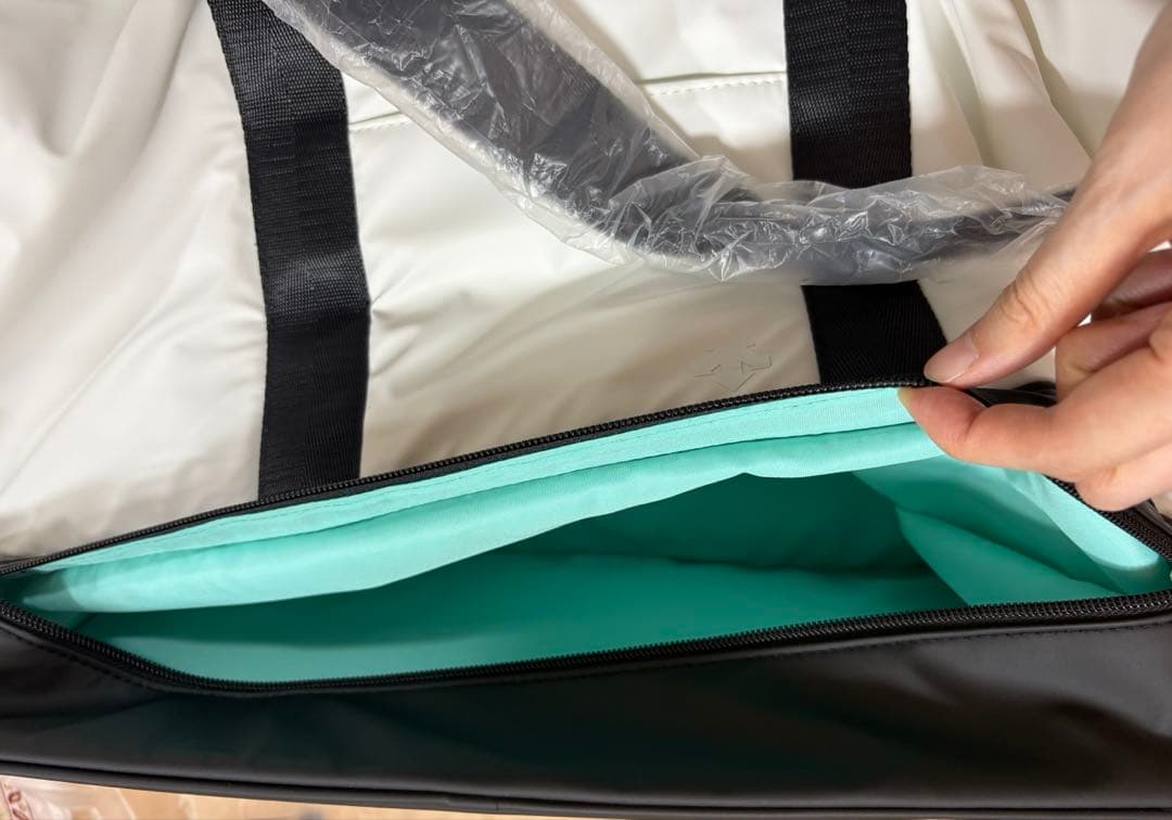 【新品未使用品】 DESCENTE ボストンバッグ