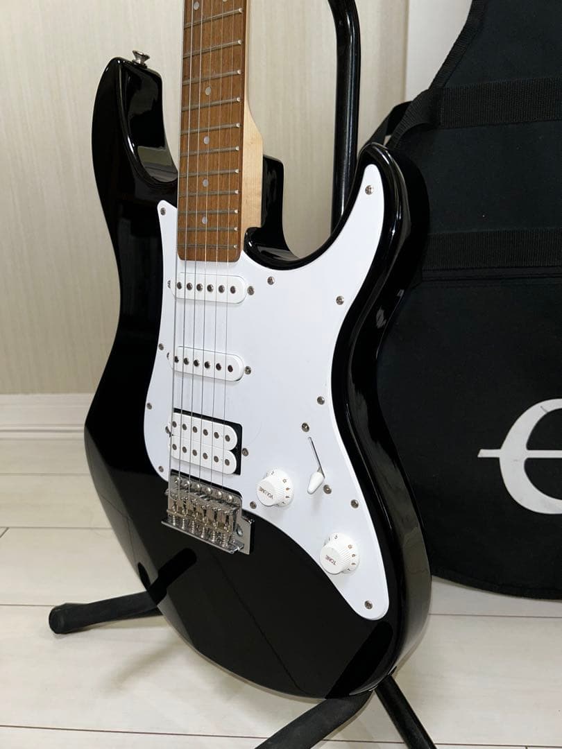 ヤマハ　YAMAHA Pacifica PAC012 パシフィカ 黒エレキギター