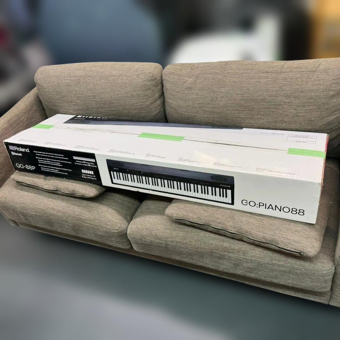 ☆☆美品　Roland　キーボード　GO-88P　22年製　GO：PIANO88