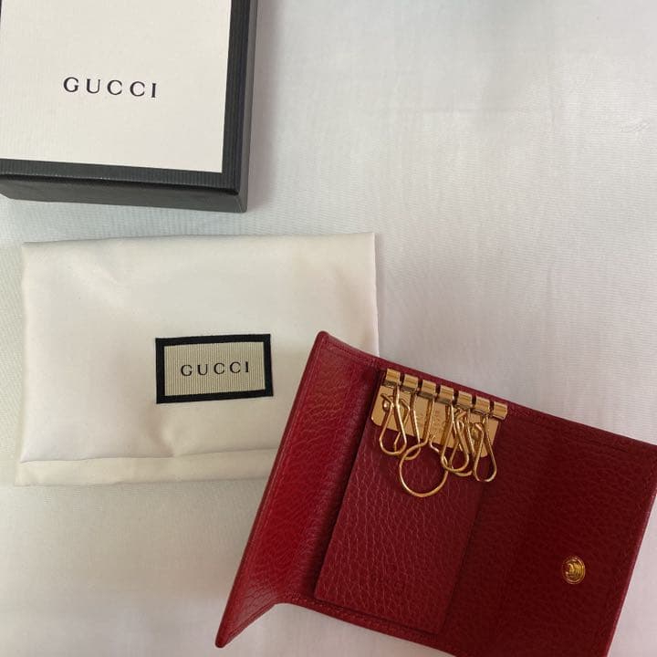 今月限定価格⭐︎即発送⭐︎Gucci 新品　GGアーモンド　キーケース