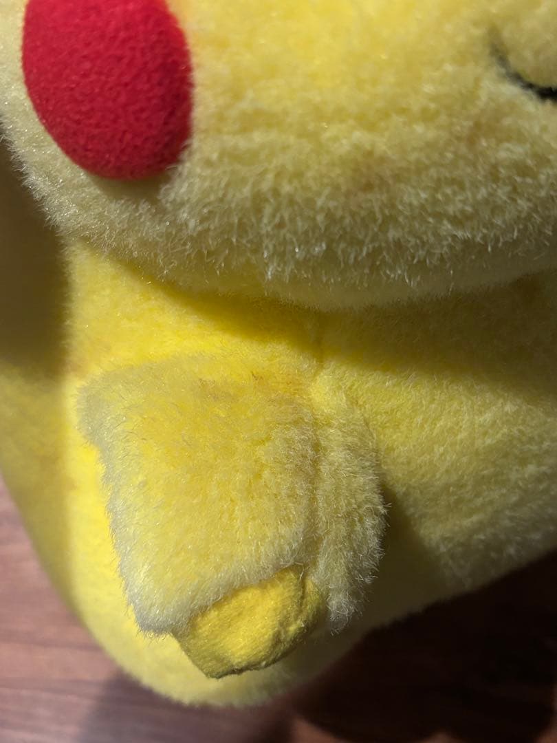 TOMY 等身大　ピカチュウ　ぬいぐるみ　ポケモン　トミー