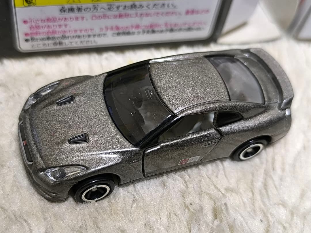 キズあり　トミカ 40周年記念 ありがとうキャンペーン 第1、2弾　4個売り
